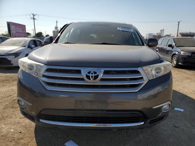 2013 Toyota Highlander Base