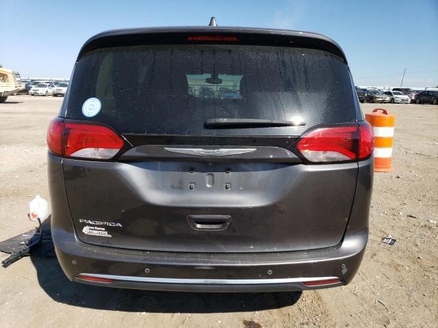 2017 Chrysler Pacifica Touring L Plus