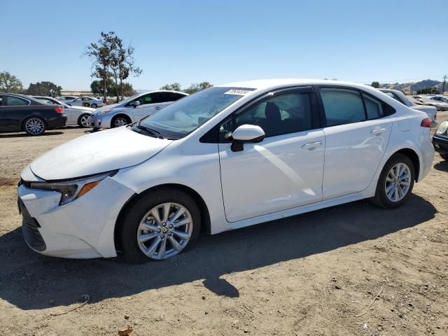 2024 Toyota Corolla LE