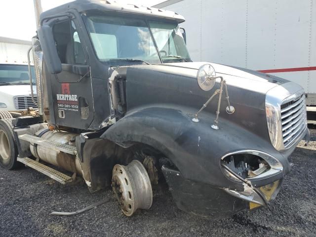 2007 Freightliner Conventional Columbia