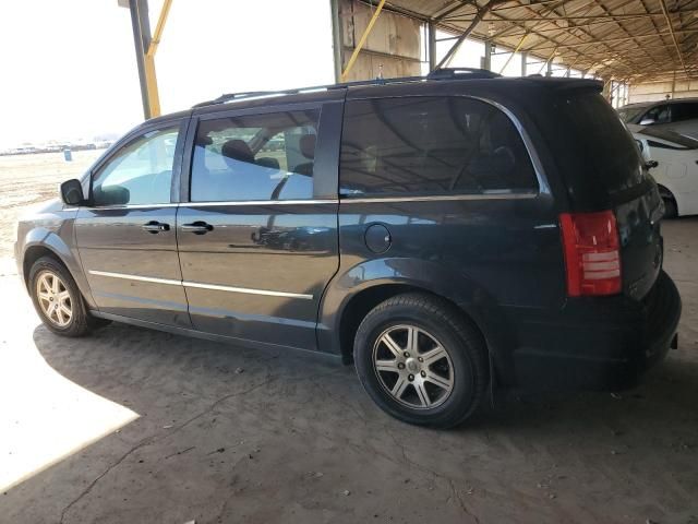 2009 Chrysler Town & Country Touring