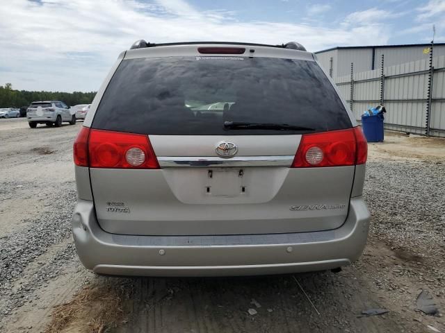 2007 Toyota Sienna XLE