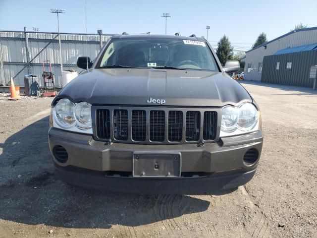 2006 Jeep Grand Cherokee Laredo