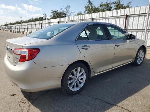 2014 Toyota Camry Hybrid