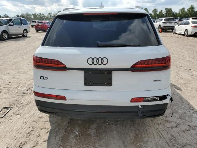 2024 Audi Q7 Premium Plus