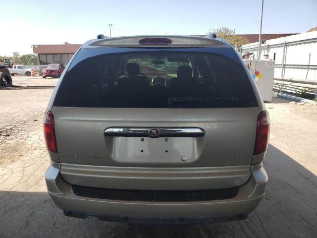 2006 Chrysler Town & Country Limited