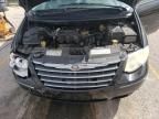 2005 Chrysler Town & Country Limited