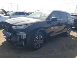 Salvage cars for sale at Elgin, IL auction: 2020 Toyota Highlander XLE