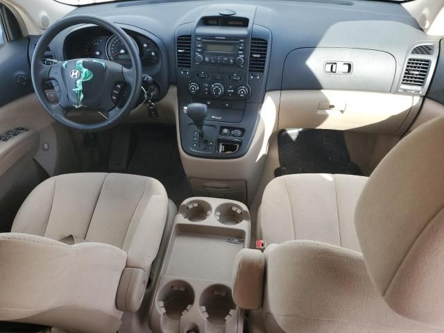 2007 Hyundai Entourage GLS