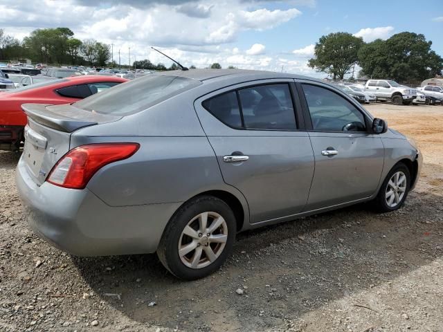 2013 Nissan Versa S