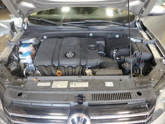 2012 Volkswagen Passat SE