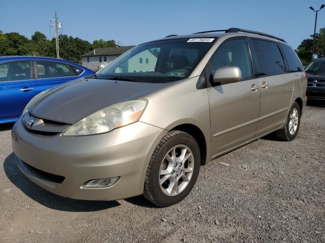 2006 Toyota Sienna XLE