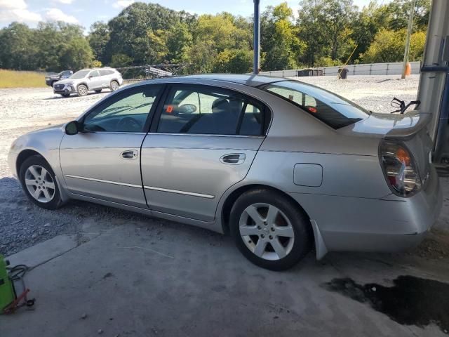 2002 Nissan Altima Base