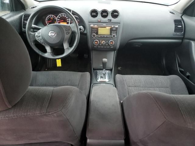 2011 Nissan Altima Base