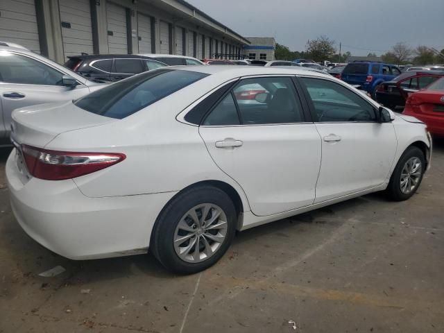 2016 Toyota Camry LE