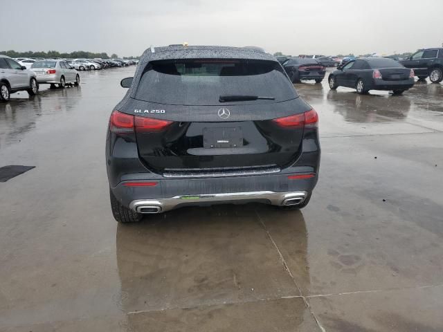 2021 Mercedes-Benz GLA 250