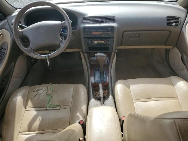 1992 Lexus ES 300