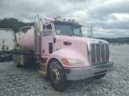 2009 Peterbilt 335