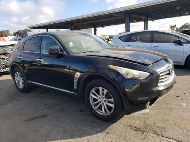 2015 Infiniti QX70