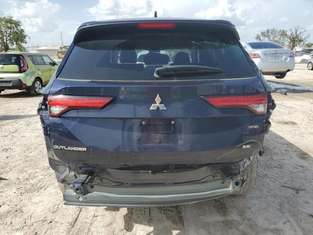 2022 Mitsubishi Outlander SE