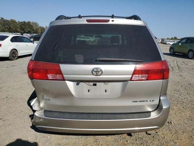 2004 Toyota Sienna CE