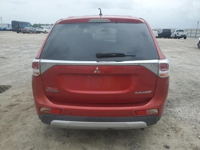 2015 Mitsubishi Outlander SE