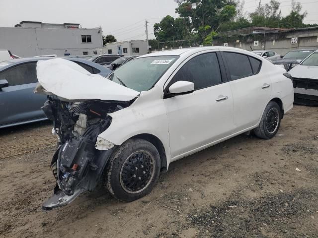 2016 Nissan Versa S