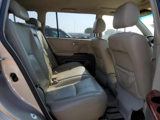 2004 Toyota Highlander Base