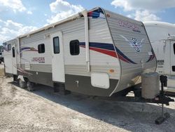 Salvage trucks for sale at Houston, TX auction: 2014 Crossroads Longhorn