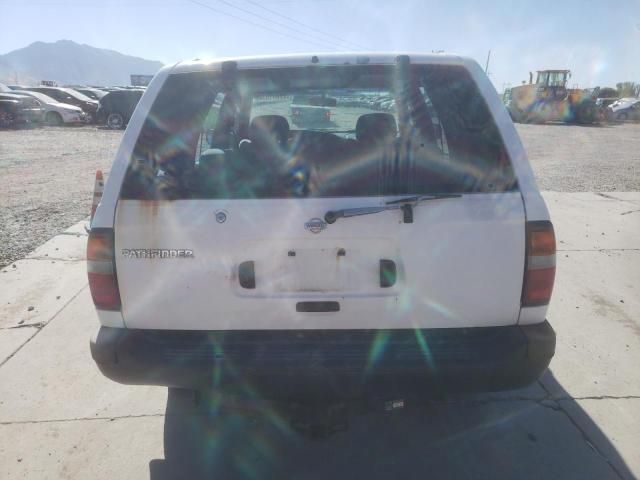 1996 Nissan Pathfinder LE