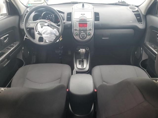 2010 KIA Soul +