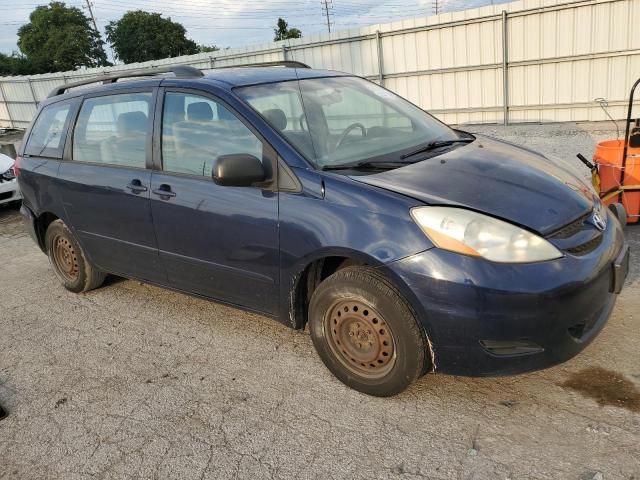 2006 Toyota Sienna CE