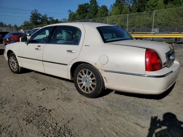 2007 Lincoln Town Car Signature