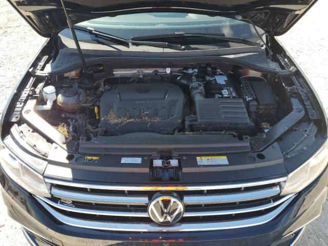 2024 Volkswagen Tiguan SEL R-LINE Black