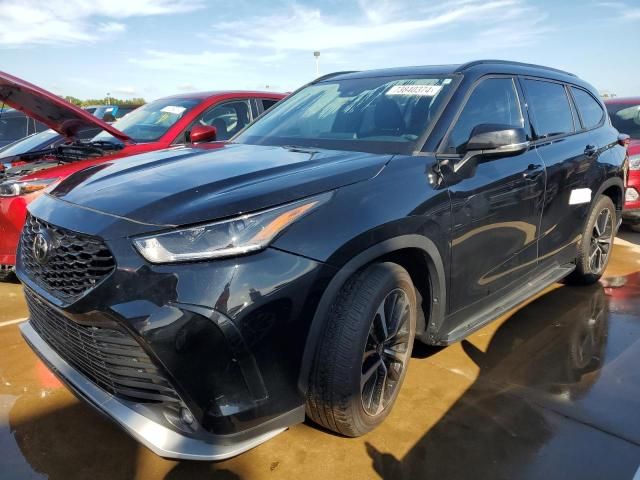 2021 Toyota Highlander XSE