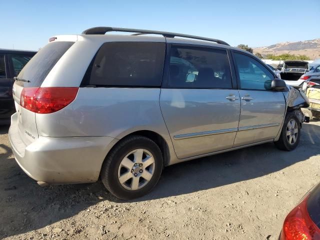 2006 Toyota Sienna CE