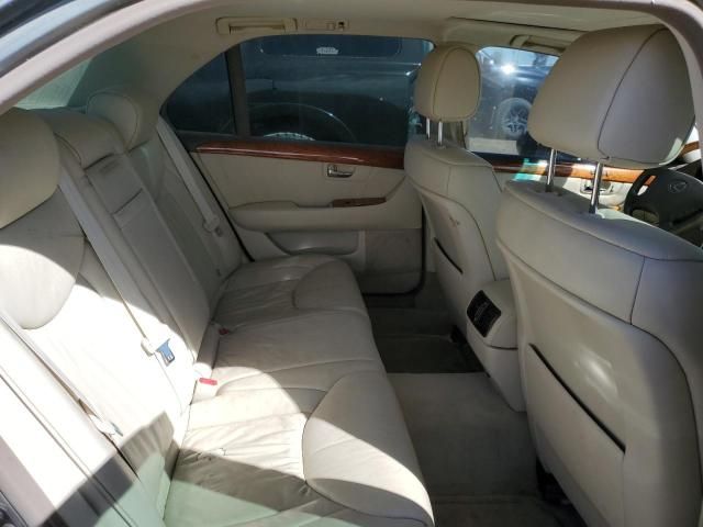 2002 Lexus LS 430