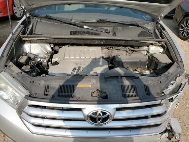 2011 Toyota Highlander Base