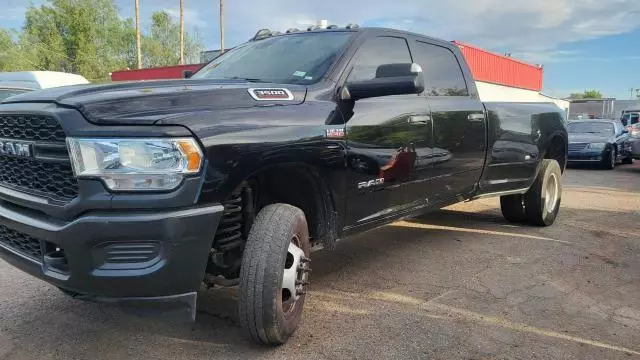 2022 Dodge RAM 3500 Tradesman