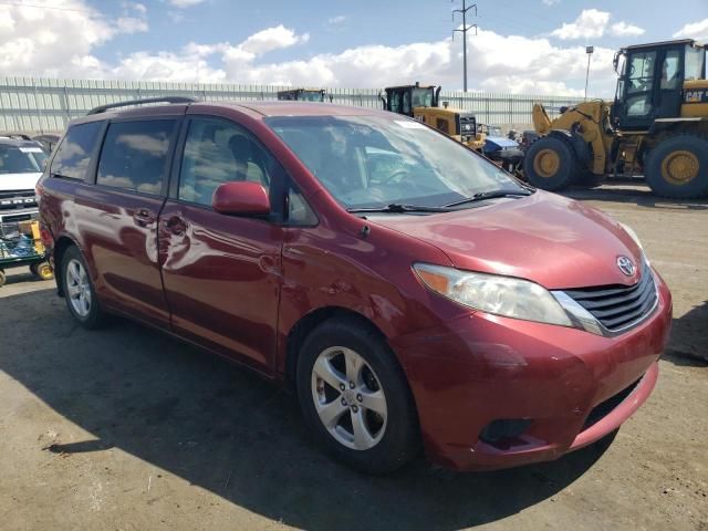 2012 Toyota Sienna LE