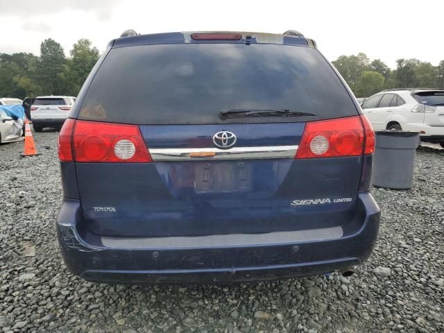 2007 Toyota Sienna XLE