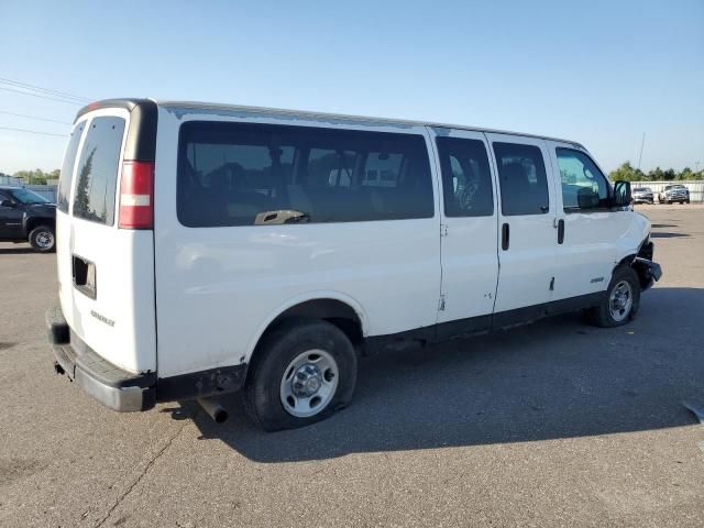 2004 Chevrolet Express G3500