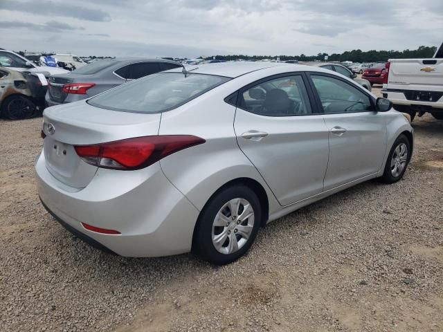 2016 Hyundai Elantra SE