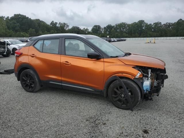 2020 Nissan Kicks SR