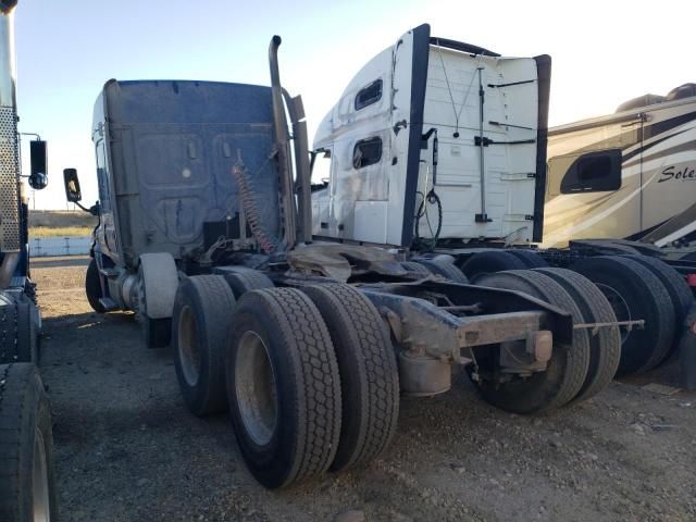 2018 Freightliner Cascadia 125