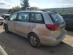 2005 Toyota Sienna CE