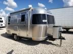 2017 Airstream Flying CLO