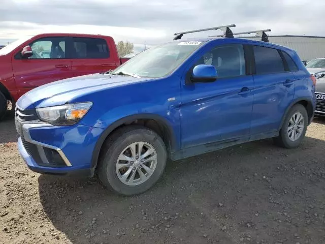 2019 Mitsubishi RVR SE