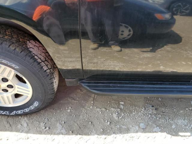 2008 Chevrolet Suburban C1500  LS