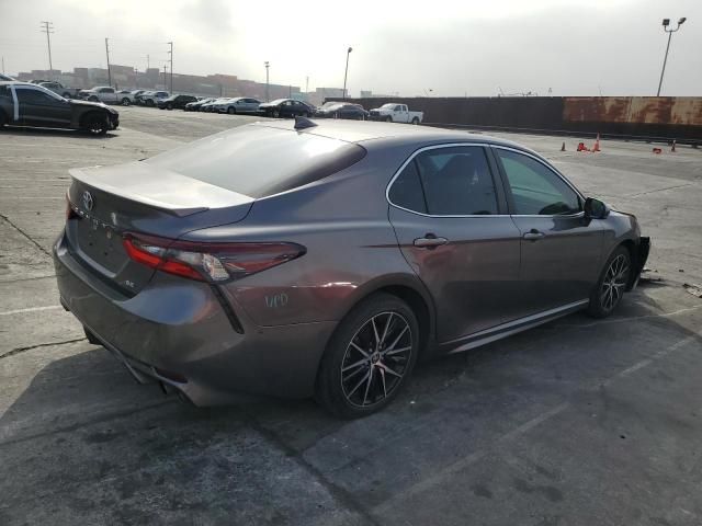 2021 Toyota Camry SE